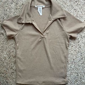 Basic beige crop top
